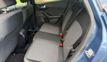 Image illustrative Berline occasion climatisation bleu abysse Reunion à saisir.