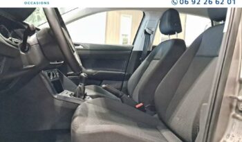 Image illustrative Berline occasion climatisation gris limestone Reunion à saisir.