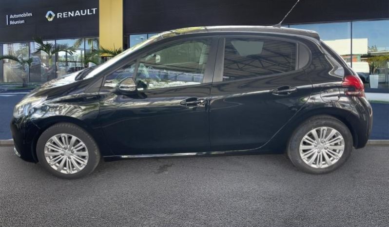 Vente Peugeot 208 1.2 puretech 110ch allure s&s 5p Renault-renault Saint Denis, La Reunion.