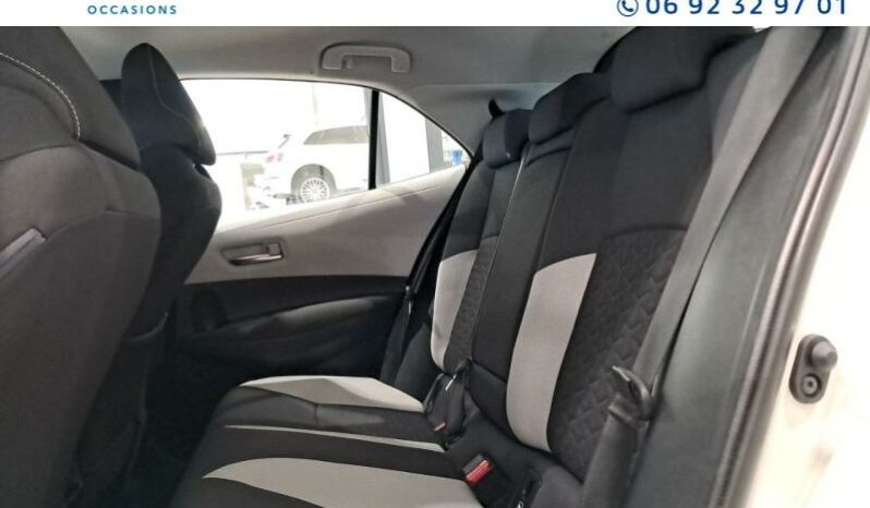 TOYOTA Corolla 122h Design complet