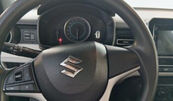 Occasion à prix réduit chez Renault-renault Le Port : Vente petite voiture/citadine 2020, petite voiture/citadine à La Reunion.