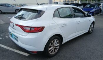 Occasion à vendre : Renault voiture blanc glacier diesel 1.5 blue dci 115ch zen Reunion