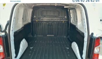 Occasion 974 : Découvrez la version standard 1000kg bluehdi 100ch s&s bvm5 grip Peugeot 2020, Reunion.