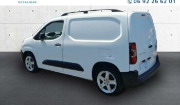 Occasion à vendre : Peugeot voiture blanc diesel standard 1000kg bluehdi 100ch s&s bvm5 grip Reunion