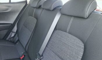 Image illustrative Berline occasion climatisation gris meteore métallisé Reunion à saisir.