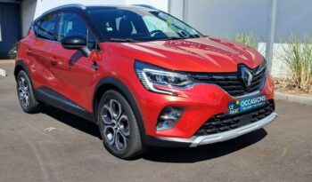 Image illustrative S.u.v. occasion climatisation rouge flamme/noir etoilé Reunion à saisir.