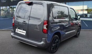 Berlingo Van occasion Reunion m 650kg bluehdi 130 s&s driver eat8, modèle 2020 à vendre.