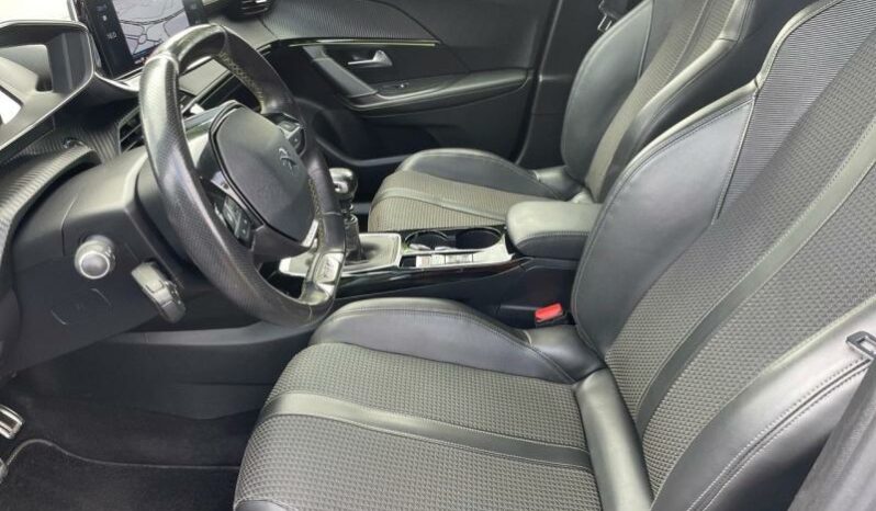 PEUGEOT 2008 1.5 BlueHDi 100ch S&S GT Line complet