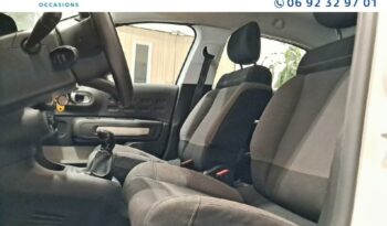 Image illustrative Berline occasion climatisation blanc banquise - noir onyx Reunion à saisir.