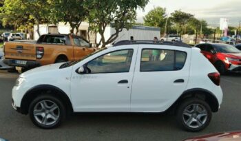Occasion à prix réduit chez Renault-renault Saint Pierre : Vente berline 2020, berline à La Reunion.