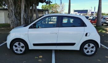 Occasion à prix réduit chez Renault-renault Saint Pierre : Vente berline 2020, berline à La Reunion.