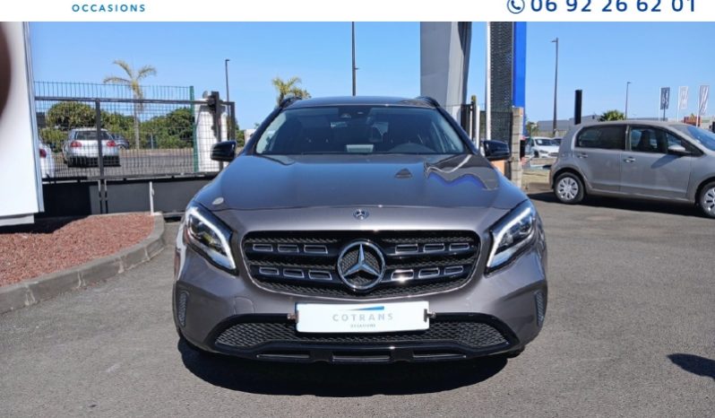 MERCEDES-BENZ GLA 180 122ch complet