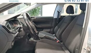 Image illustrative Berline occasion climatisation gris limestone Reunion à saisir.