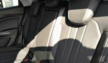 Image illustrative S.u.v. occasion climatisation rouge rubis Reunion à saisir.