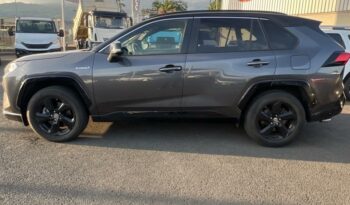 Rav4 occasion Reunion hybride 218ch platinium, modèle 2020 à vendre.