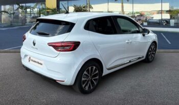 Clio occasion Reunion 1.5 blue dci 115ch zen, modèle 2020 à vendre.