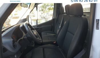 Image illustrative Chassis Cabine occasion climatisation blanc Reunion à saisir.