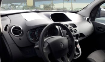 Occasion à vendre : Renault voiture blanc minéral electrique ze 33 maxi 5 places confort Reunion