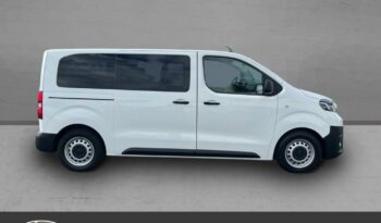 Occasion à vendre : Toyota voiture blanc diesel medium 1.5 120 d-4d dynamic rc22 Reunion