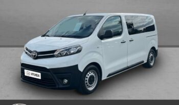 Vente Toyota Proace Combi medium 1.5 120 d-4d dynamic rc22 Hyundai-hyundai Occasion Saint-pierre, La Reunion.