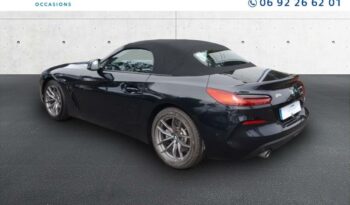 Occasion à vendre : Bmw voiture saphirschwarz essence sdrive20i 197ch sport Reunion