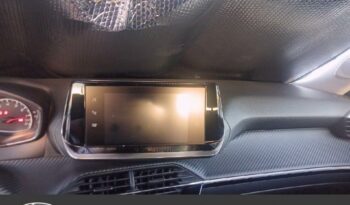 Occasion vehicule Reunion Peugeot manuelle en vente à La Réunion.