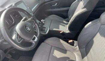 Occasion vehicule Reunion Renault manuelle en vente à La Réunion.