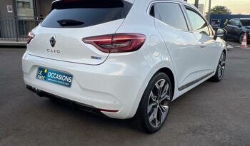 Reunion auto occasion Clio 2020 1.6 e-tech 140ch intens -21 pas chère.