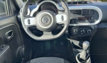 Occasion à vendre : Renault voiture blanc quartz essence 1.0 sce 65ch life e6d-full Reunion