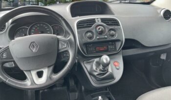 Occasion à vendre : Renault voiture blanc minéral diesel 1.5 blue dci 95ch trend 5cv Reunion