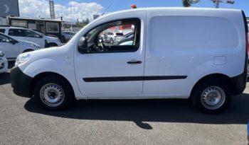 Kangoo Express occasion Reunion 1.5 blue dci 80ch générique 5cv, modèle 2021 à vendre.