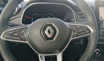 Occasion à prix réduit chez Renault-renault Le Port : Vente berline 2021, berline à La Reunion.