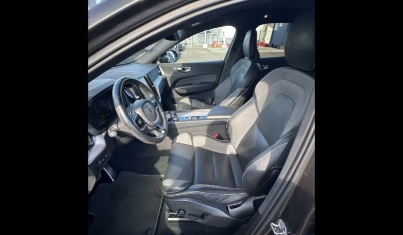 VOLVO XC60 T8 AWD 318 + 87ch Engineered complet