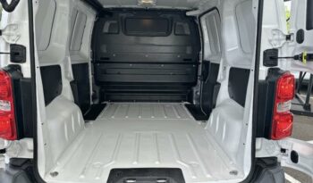 Occasion à vendre : Citroen voiture blanc banquise diesel xs 1.5 bluehdi 100ch s&s club Reunion