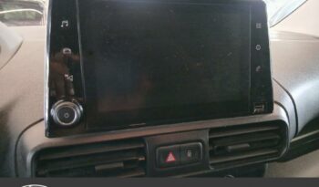 Photo Partner occasion standard 650kg bluehdi 100ch s&s bvm5 asphalt ile Reunion.