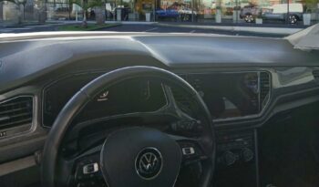 Occasion à vendre : Volkswagen voiture rouge flash/noir essence 1.5 tsi evo 150ch active s&s Reunion