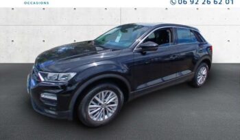 Occasion à vendre : Volkswagen voiture noir intense nacrée essence 1.0 tsi 115ch lounge 134g Reunion