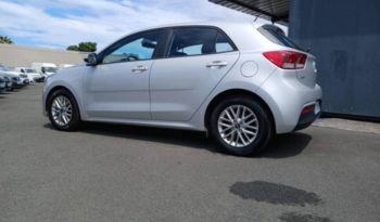 Occasion à vendre : Kia voiture blanc essence 1.0 t-gdi 100ch active Reunion
