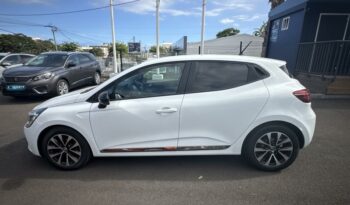 Clio occasion Reunion 1.0 tce 90ch zen -21, modèle 2021 à vendre.