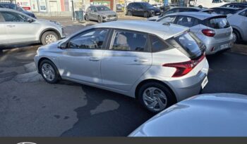 Occasion à vendre : Hyundai voiture sleek silver métal essence 1.2 84ch intuitive Reunion