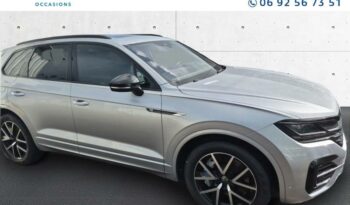 Occasion à vendre : Volkswagen voiture argent fleuret hybride rechargeable : essence/electrique 3.0 tsi ehybrid 462ch r 4motion bva8 Reunion