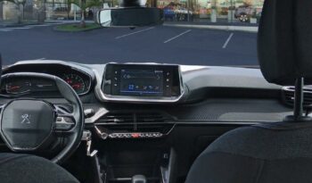 Occasion à vendre : Peugeot voiture blanc banquise (o) essence 1.2 puretech 100ch s&s active pack 118g Reunion