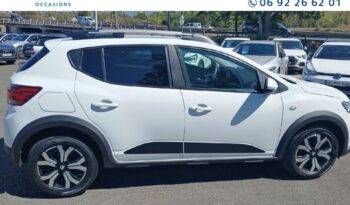 Occasion à prix réduit chez Cotrans-multi Marques Saint Pierre : Vente berline 2021, berline à La Reunion.