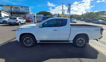 L200 occasion Reunion 2.2 di-d 150ch club cab intense, modèle 2021 à vendre.