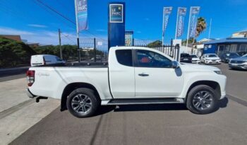 Occasion vehicule Reunion Mitsubishi manuelle en vente à La Réunion.