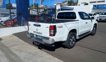 Reunion auto occasion L200 2021 2.2 di-d 150ch club cab intense pas chère.