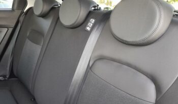 Image illustrative S.u.v. occasion climatisation blanc gelato pastel Reunion à saisir.