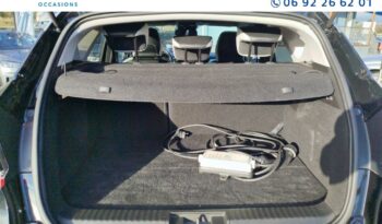 Occasion 974 : Découvrez la version 1.6 e-tech hybride rechargeable 160ch intens -21 Renault 2021, Reunion.