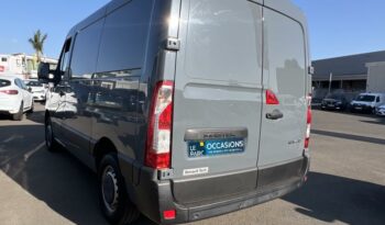 Occasion à vendre : Renault voiture gris diesel f2800 l1h1 2.3 dci 135ch confort euro6 Reunion