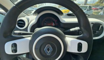 Occasion à prix réduit chez Renault-renault Saint Pierre : Vente petite voiture/citadine 2021, petite voiture/citadine à La Reunion.